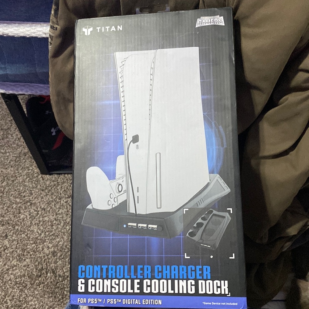 Titan charging and cooling center